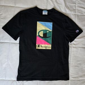 Champion T-shirt Size Medium